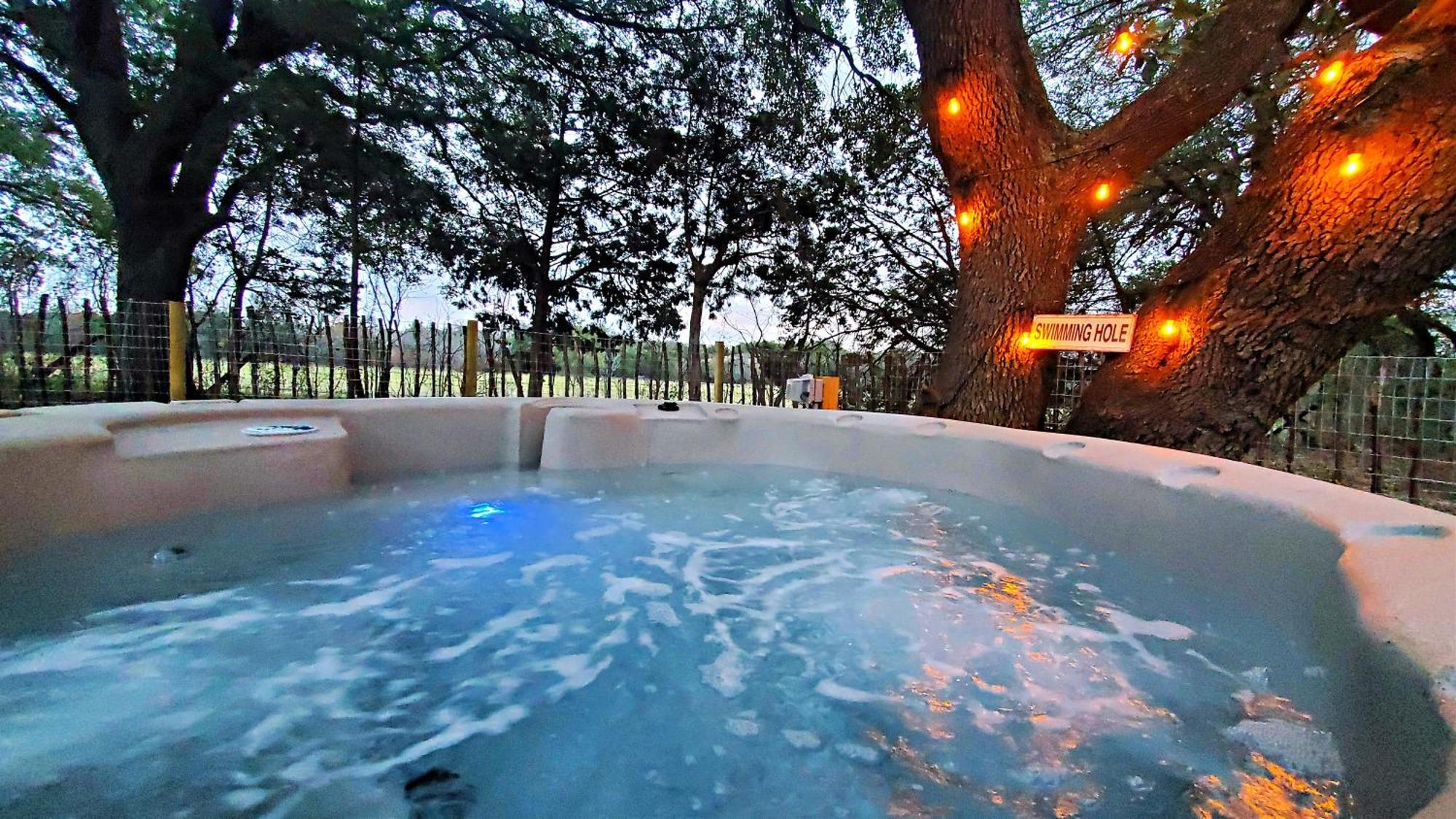 The Lonely Bull Luxury Container Home On 5 Acres Weatherford Luaran gambar